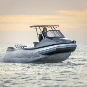 OCEANPRO 520 CUDDY CABIN